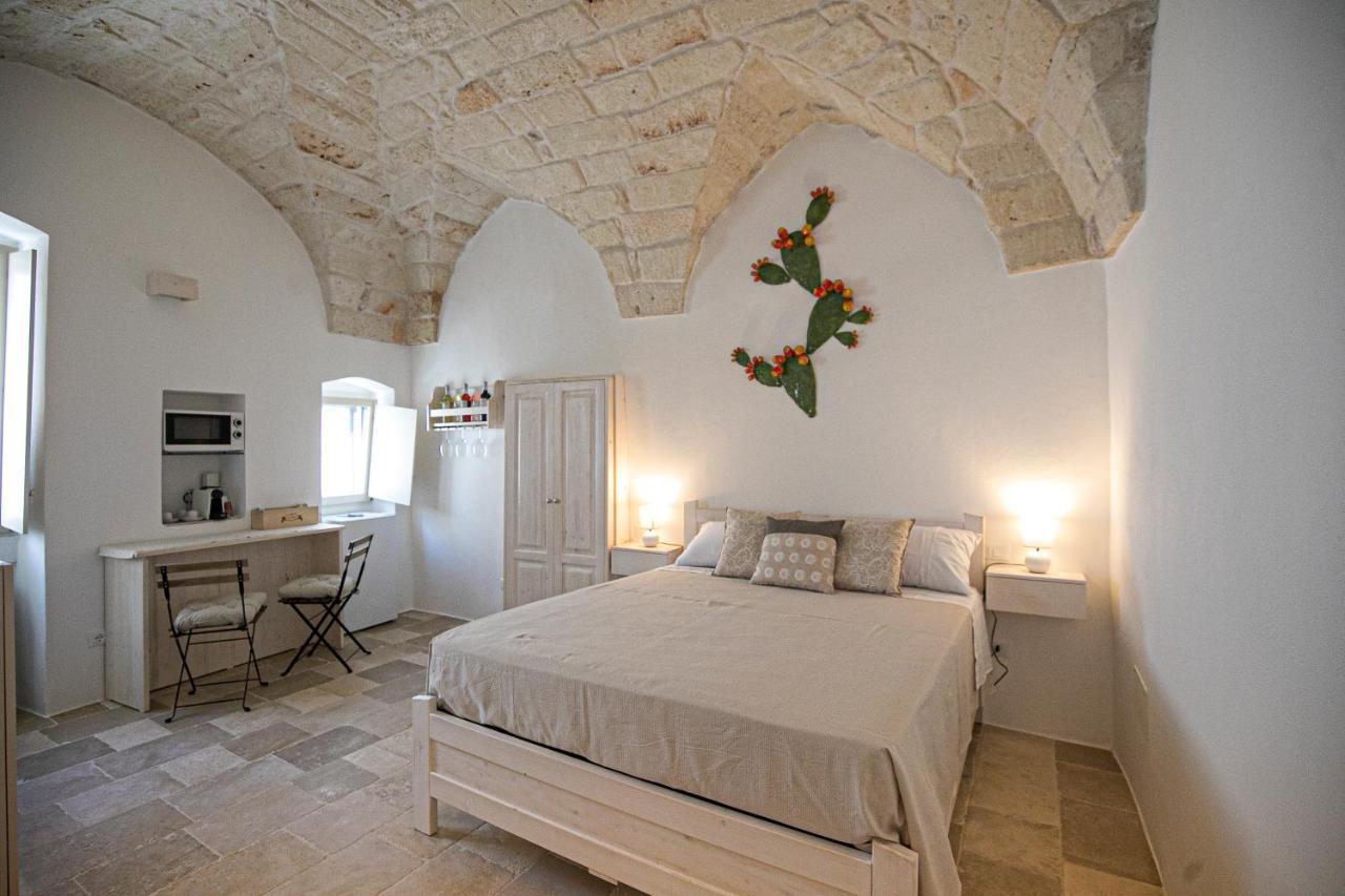 Radici Ostuni Hotel ภายนอก รูปภาพ